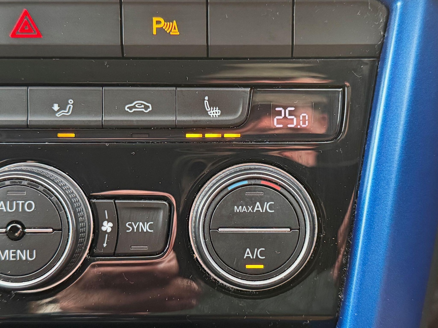 Used Volkswagen T-Roc 2019 for sale - 77695858: Photo 42