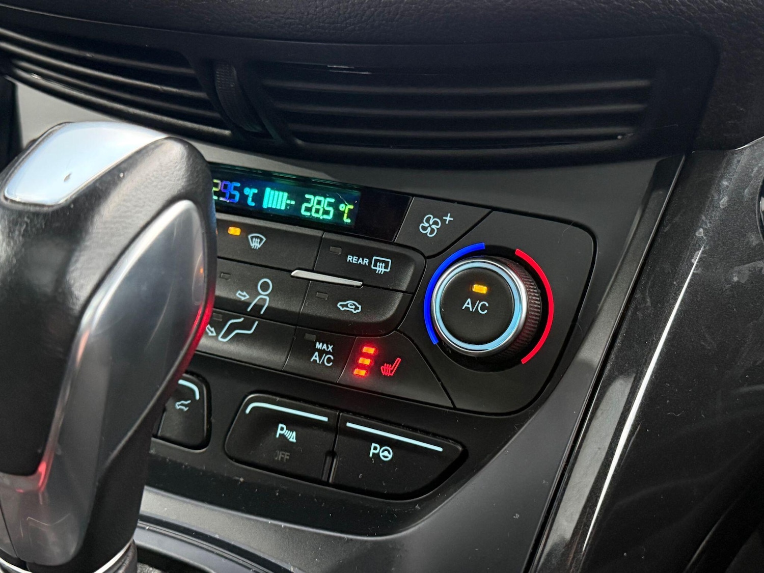 Used Ford Kuga 2018 for sale - 77695347: Photo 45