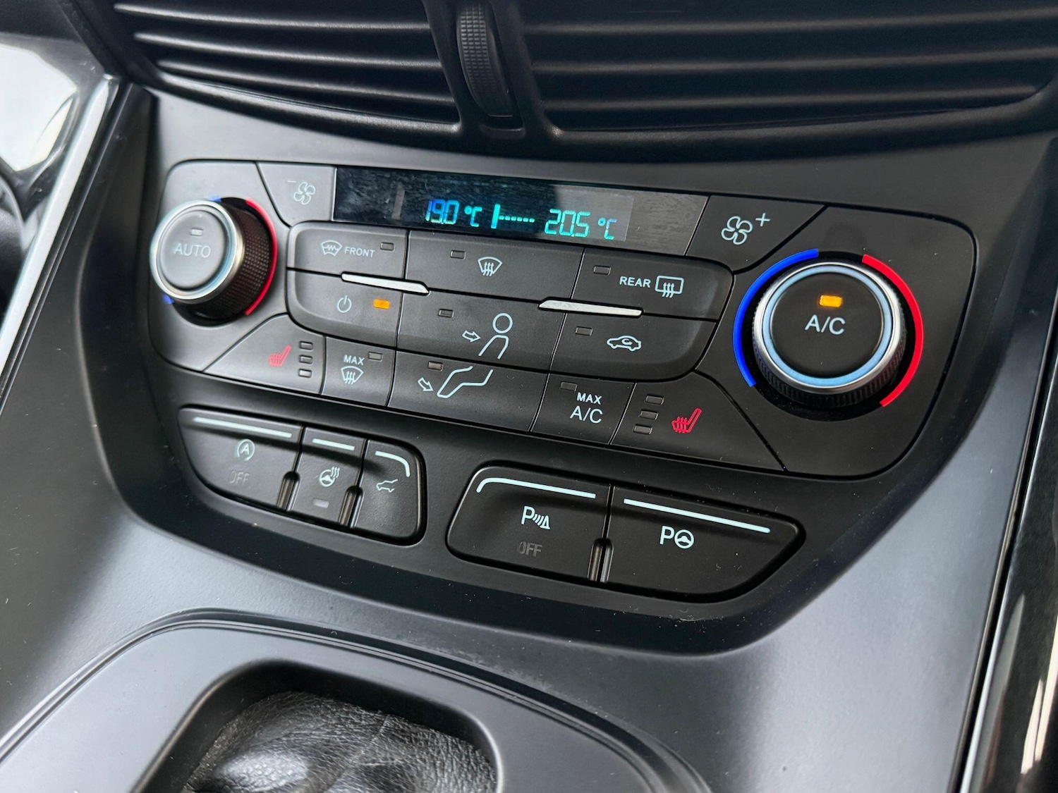 Used Ford Kuga 2018 for sale - 77978182: Photo 59