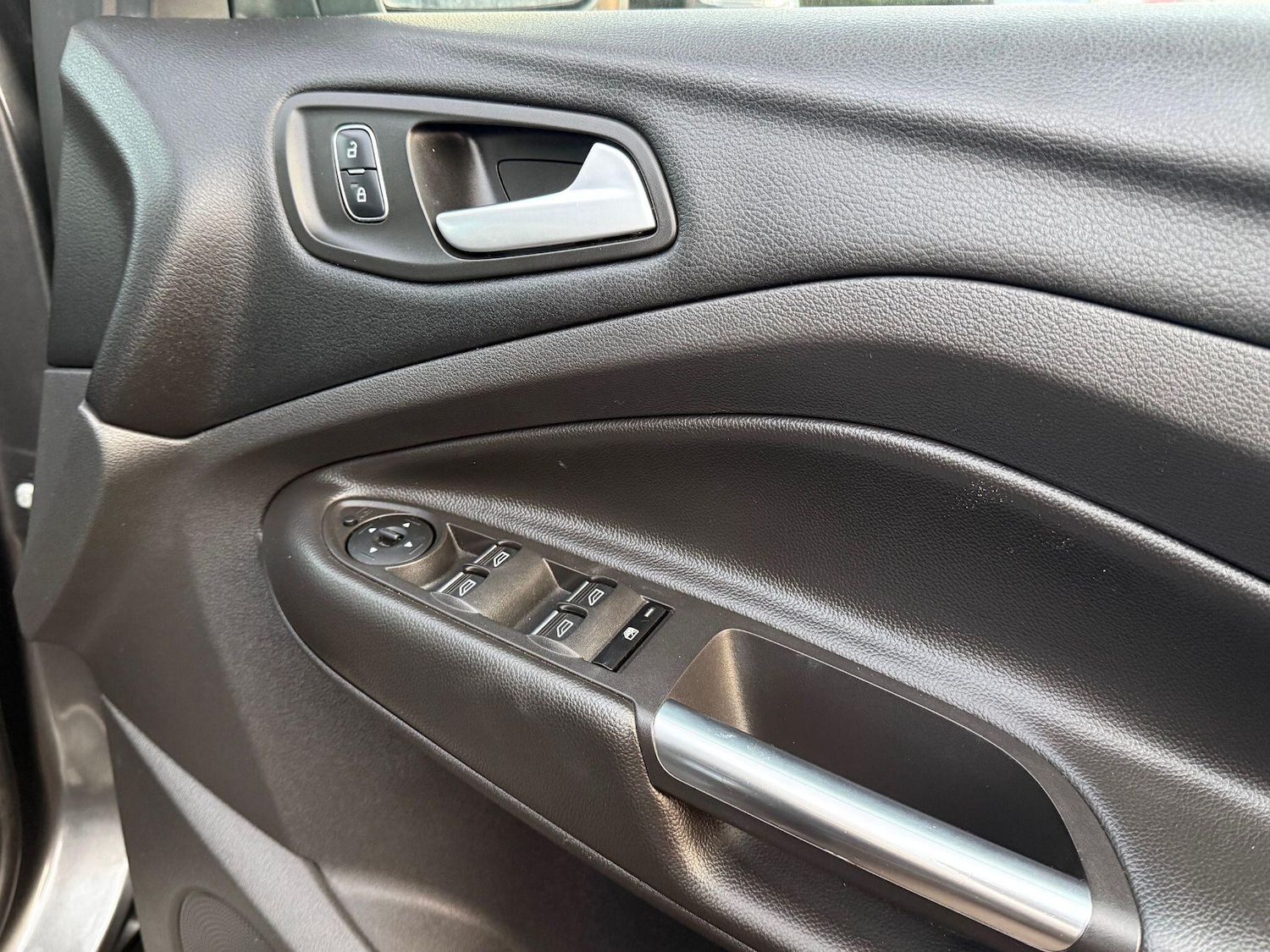 Used Ford Kuga 2018 for sale - 77978182: Photo 66