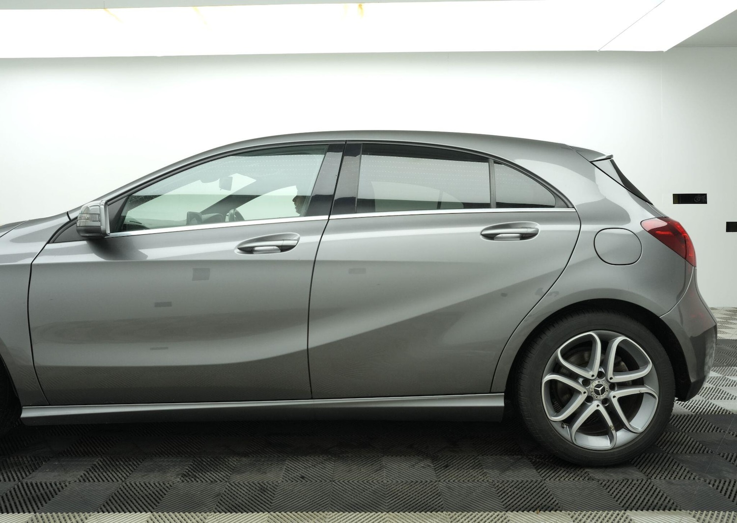 Used Mercedes-Benz A-Class 2018 for sale - 78127371: Photo 10