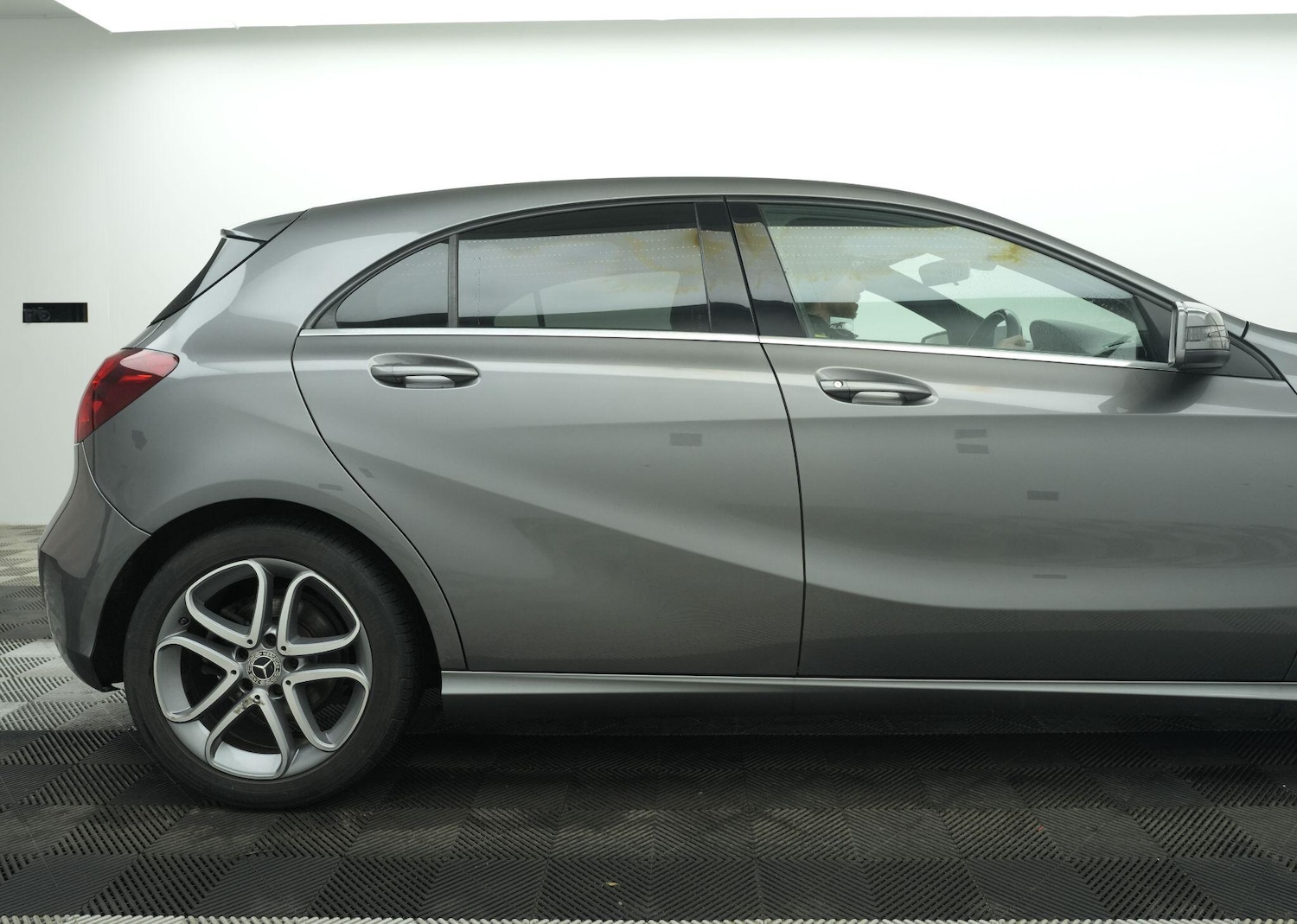 Used Mercedes-Benz A-Class 2018 for sale - 78127371: Photo 11