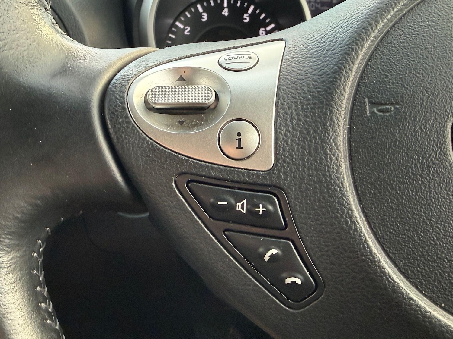 Used Nissan Juke for sale - 77696360: Photo 46