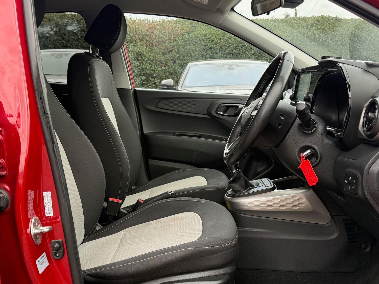 Used Hyundai i10 2021 for sale - 78128058: Photo 31