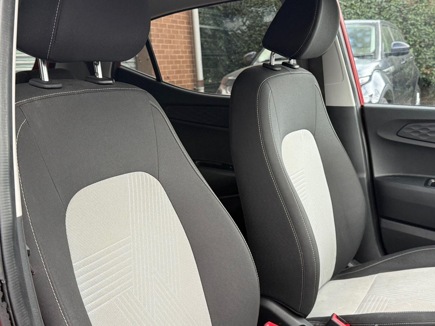 Used Hyundai i10 2021 for sale - 78128058: Photo 32