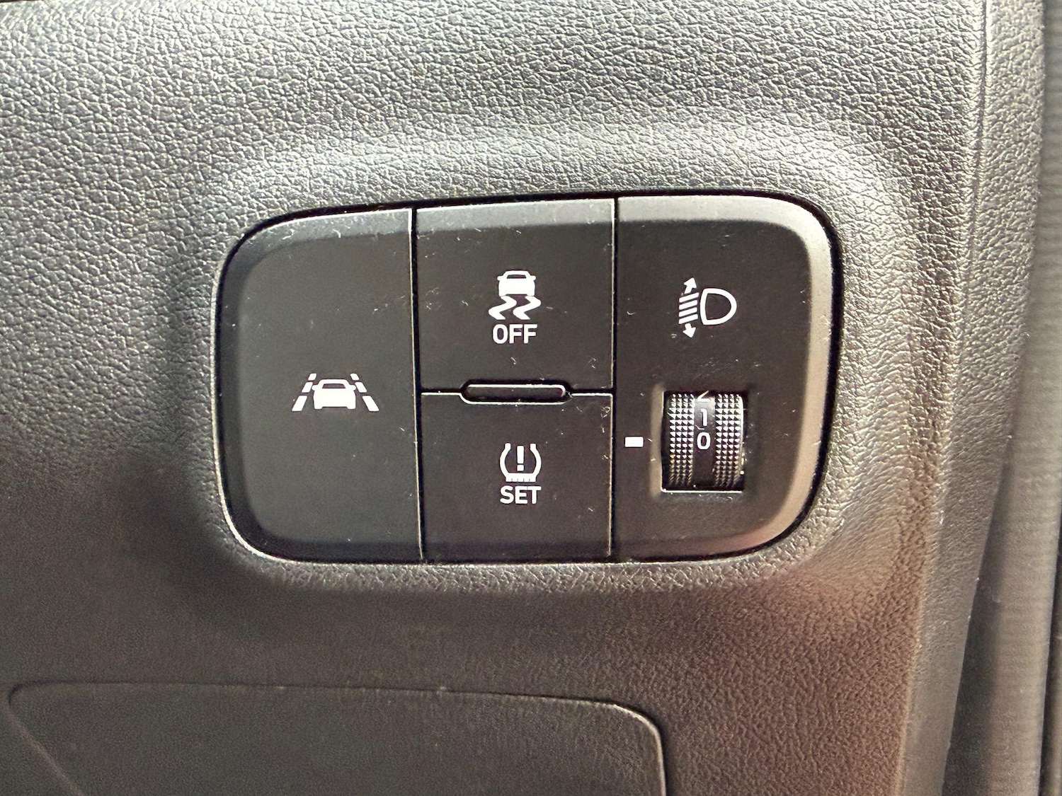 Used Hyundai i10 2021 for sale - 78128058: Photo 53