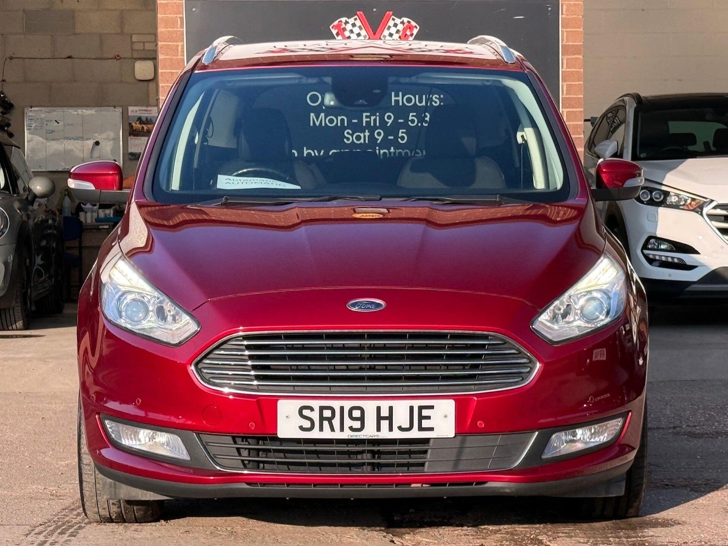 Used Ford Galaxy 2019 for sale - 77982606: Photo 2