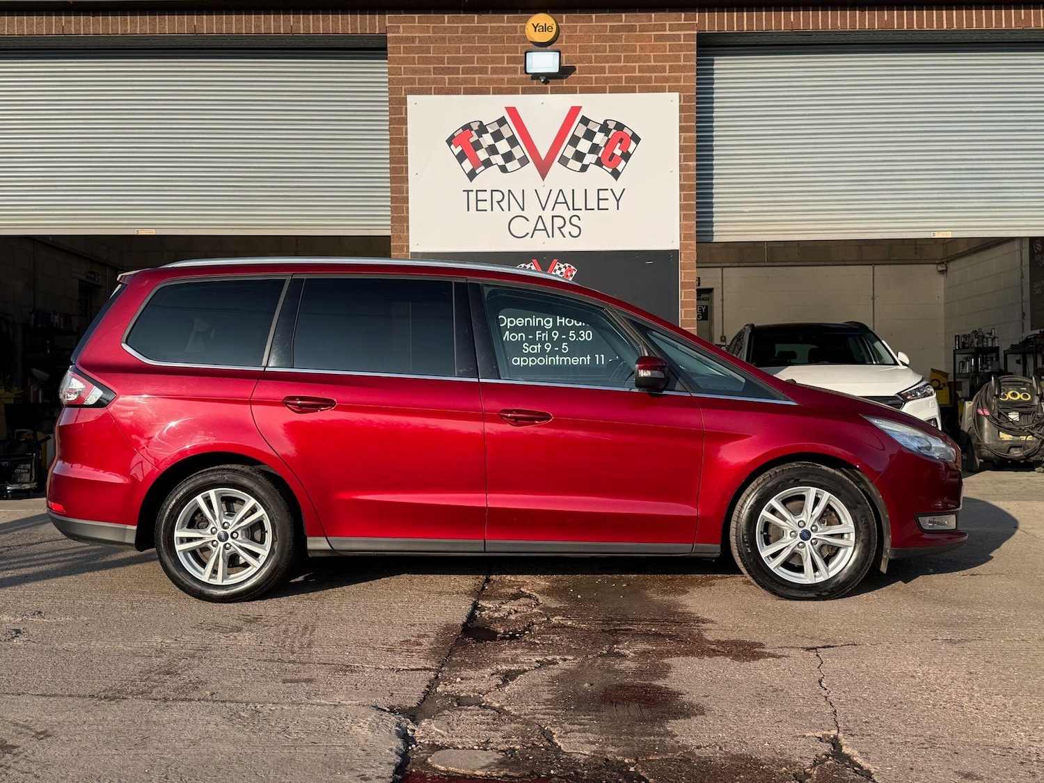 Used Ford Galaxy 2019 for sale - 77982606: Photo 24