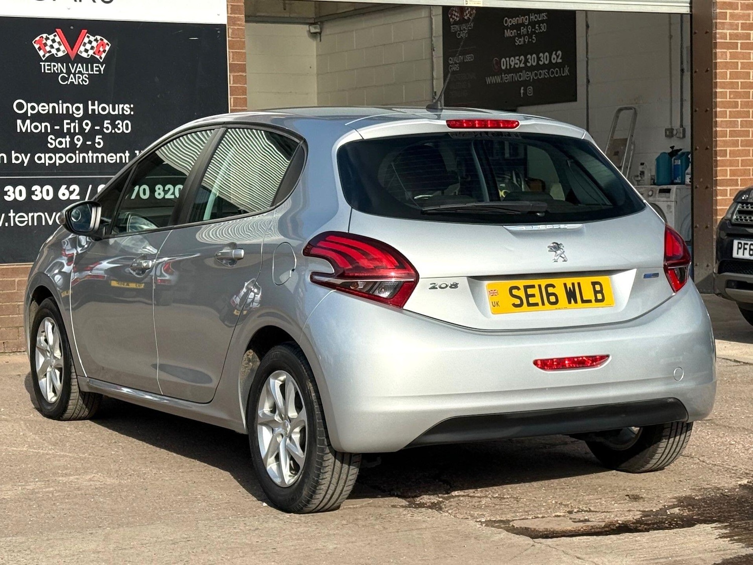 Used Peugeot 208 2016 for sale - 78062784: Photo 24