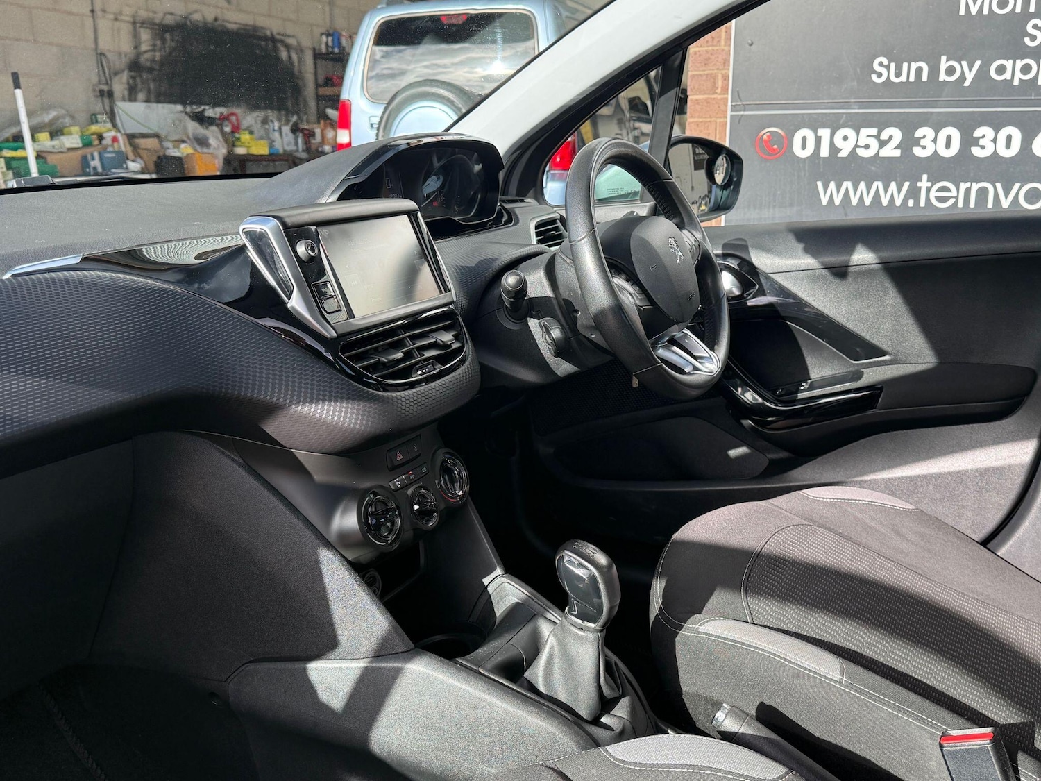 Used Peugeot 208 2016 for sale - 78062784: Photo 33