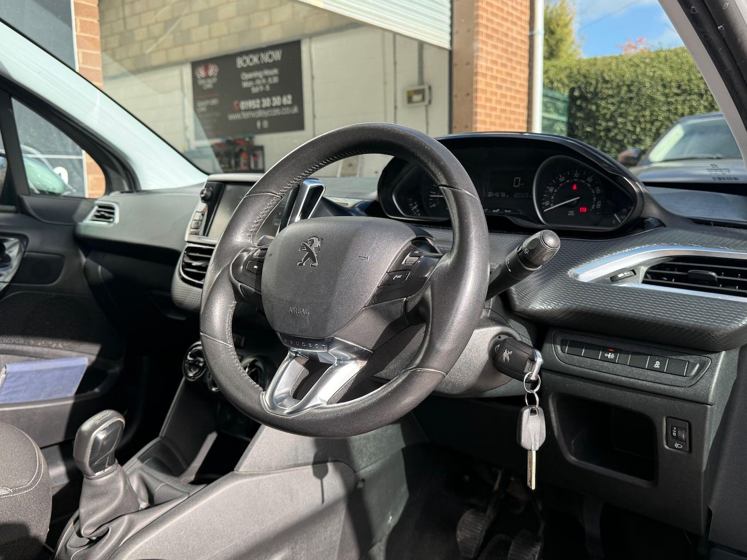 Used Peugeot 208 2016 for sale - 78062784: Photo 34