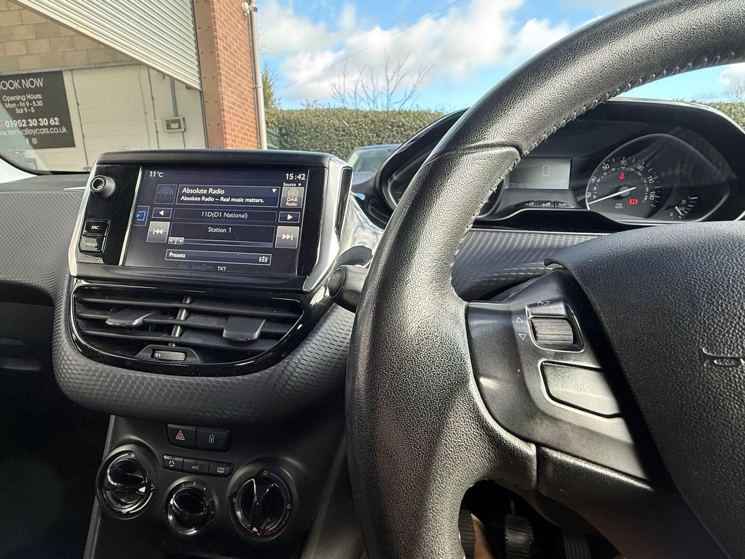 Used Peugeot 208 2016 for sale - 78062784: Photo 38