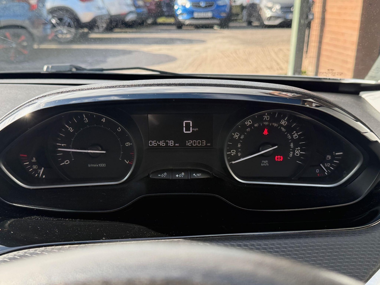 Used Peugeot 208 2016 for sale - 78062784: Photo 41