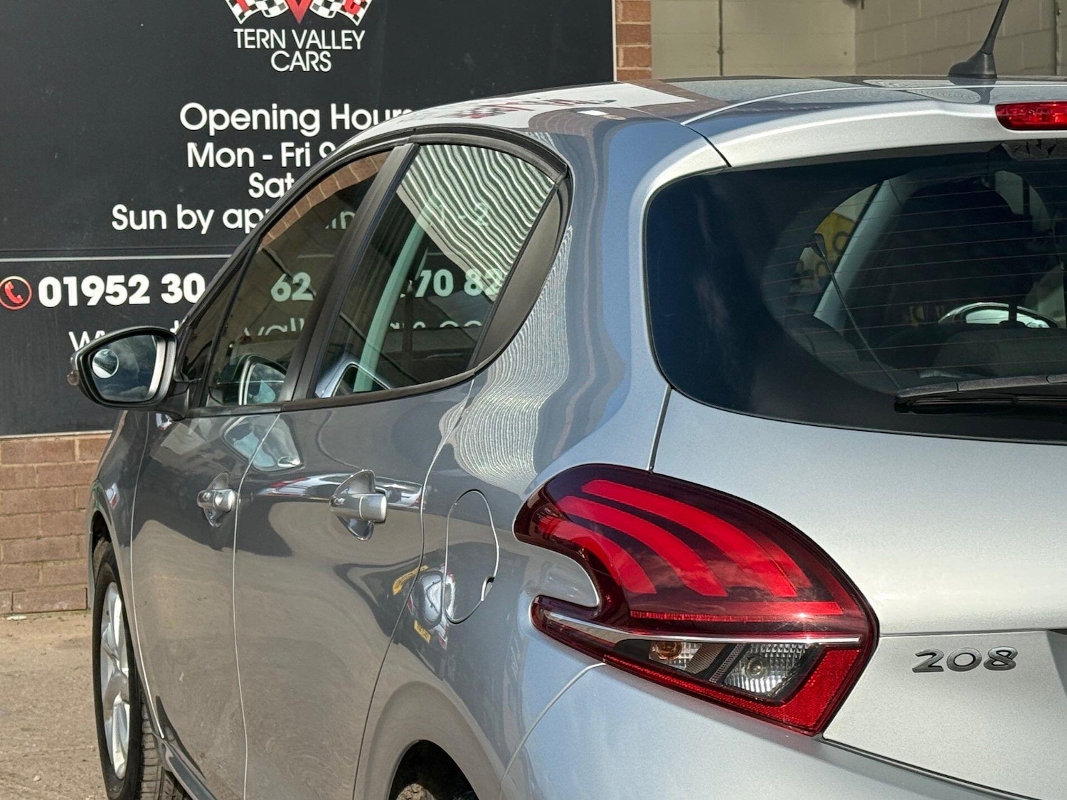 Used Peugeot 208 2016 for sale - 78062784: Photo 76