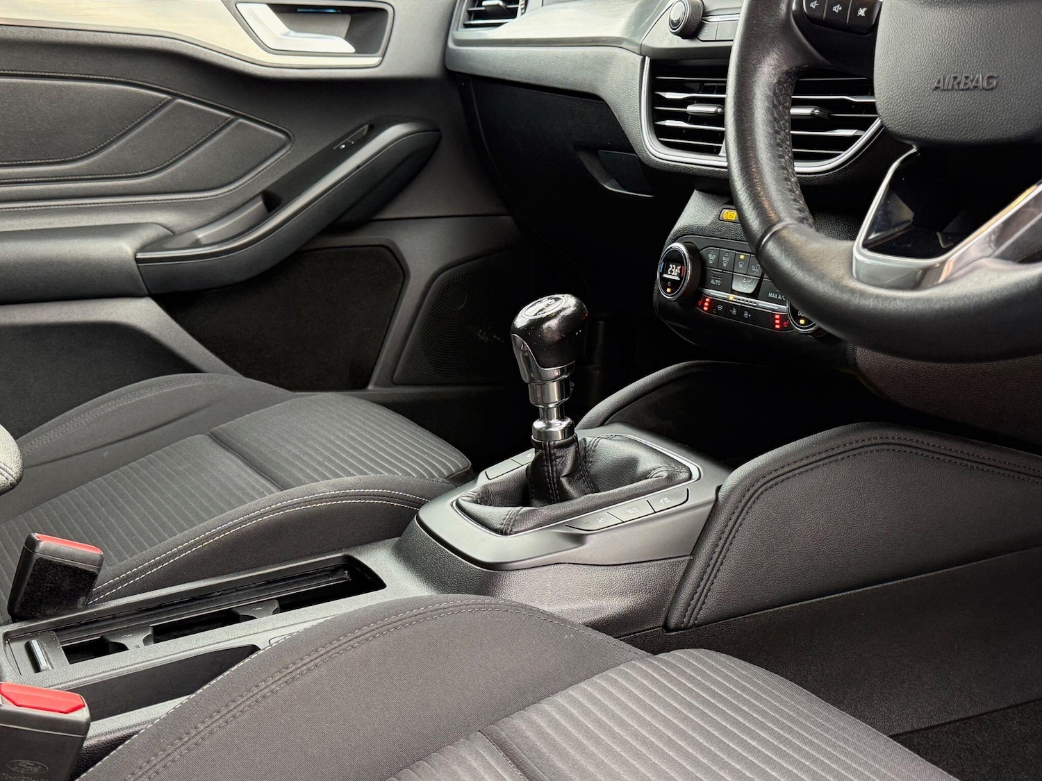 Used Ford Focus 2018 for sale - 77695368: Photo 24