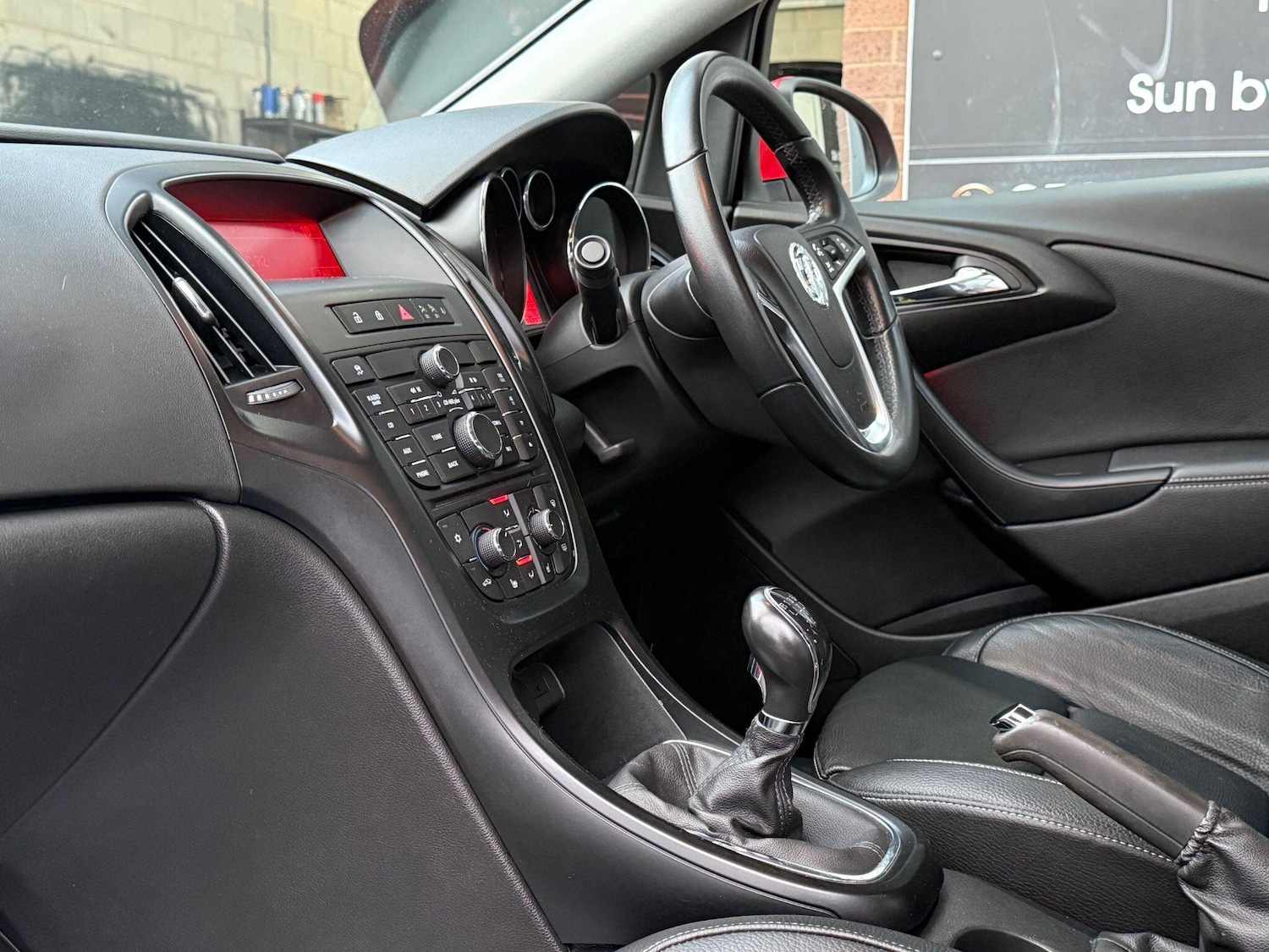 Used Vauxhall Astra for sale - 77737354: Photo 25