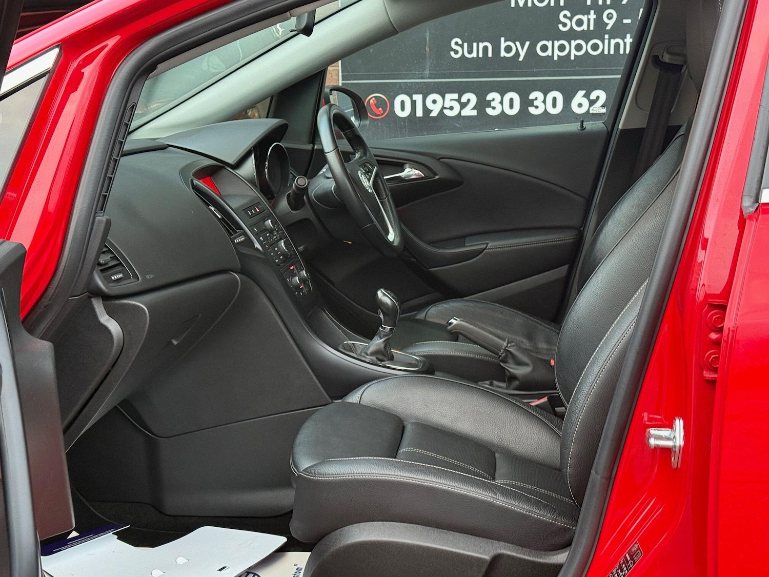 Used Vauxhall Astra for sale - 77737354: Photo 42