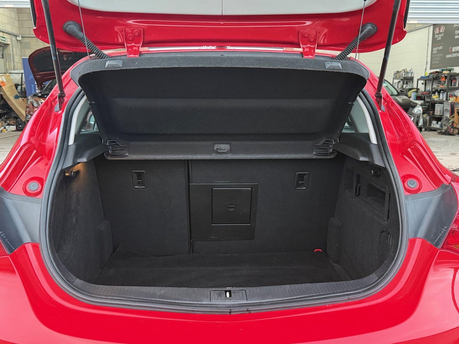 Used Vauxhall Astra for sale - 77737354: Photo 50