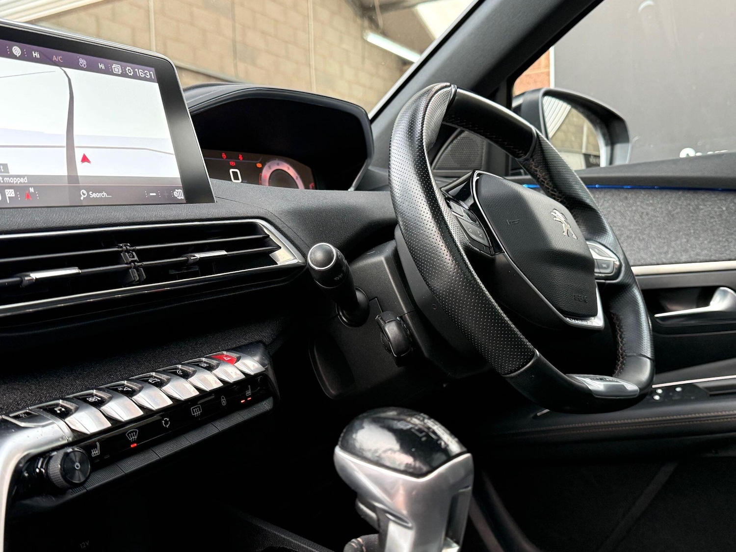 Used Peugeot 3008 2019 for sale - 77695352: Photo 41