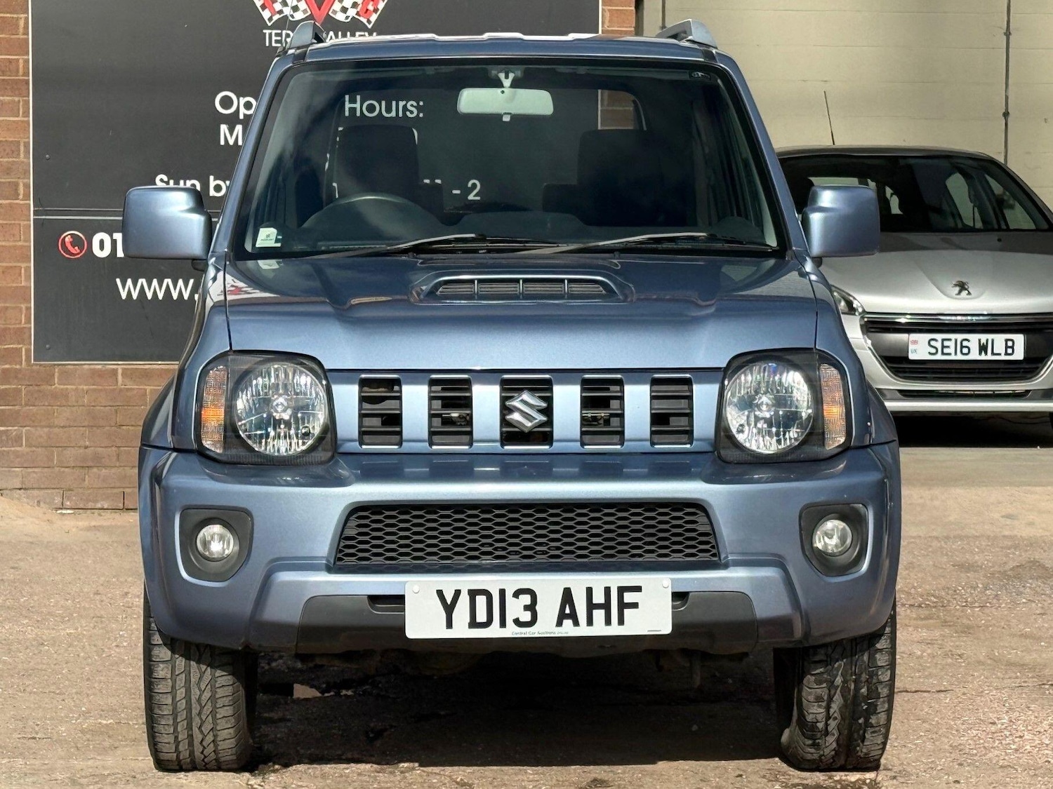 Used Suzuki Jimny 2013 for sale - 78057790: Photo 2