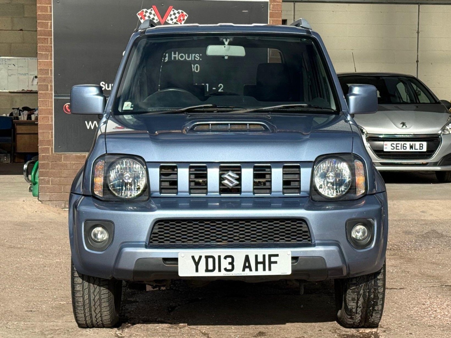 Used Suzuki Jimny 2013 for sale - 78057790: Photo 9