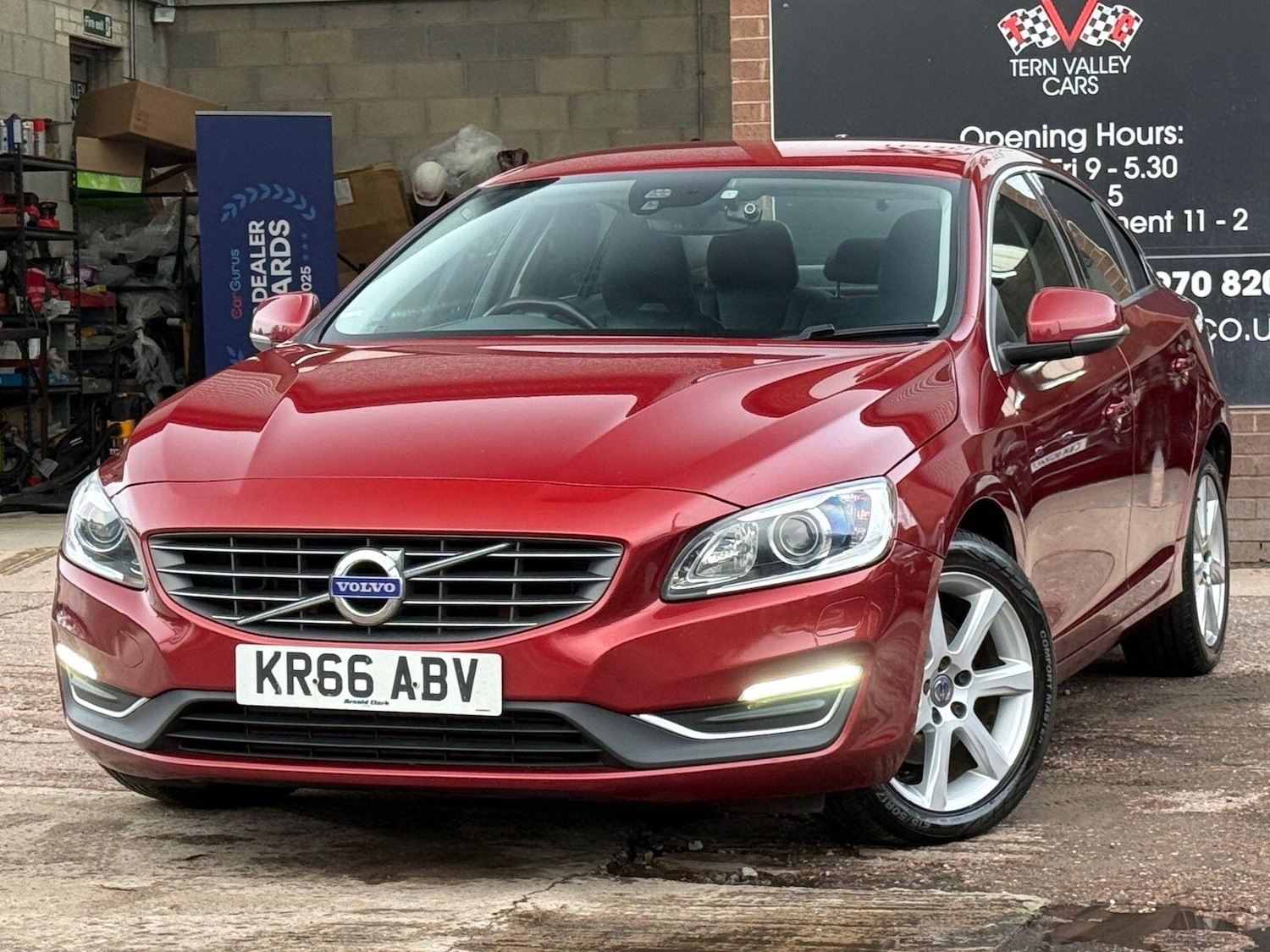 Used Volvo S60 2016 for sale - 77695854: Photo 10