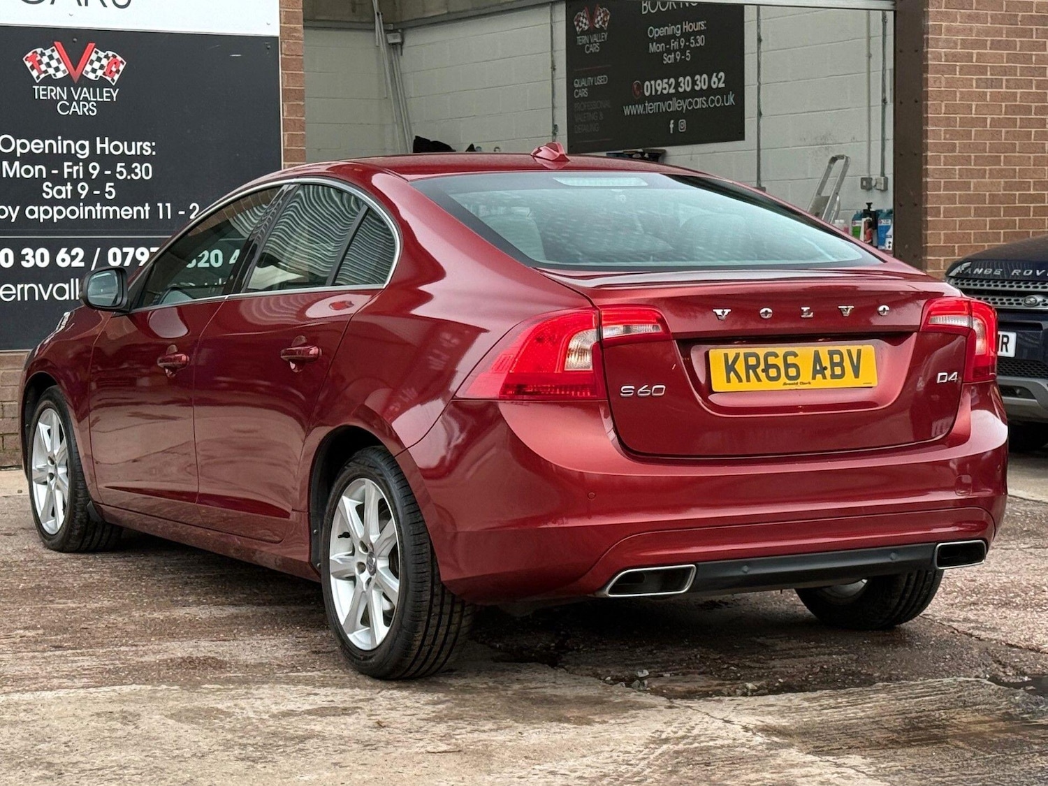 Used Volvo S60 2016 for sale - 77695854: Photo 14