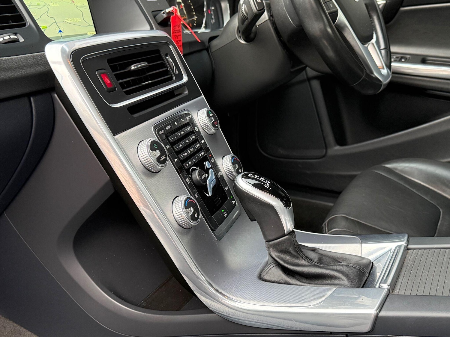 Used Volvo S60 2016 for sale - 77695854: Photo 31