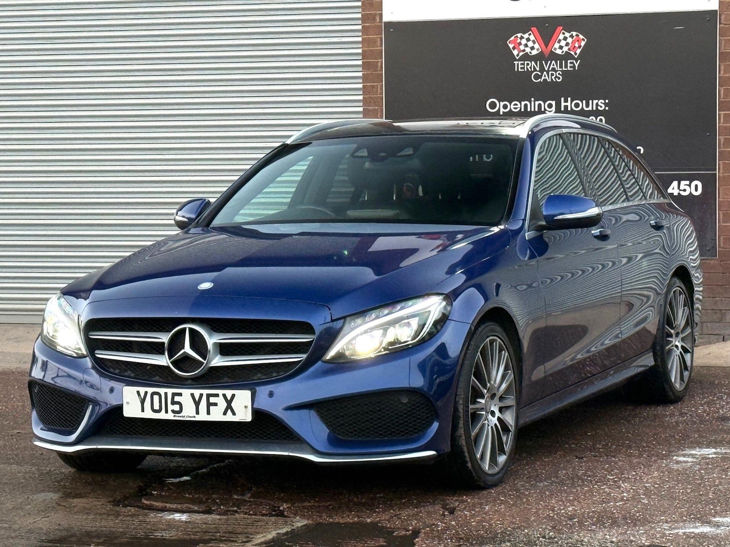 Used Mercedes-Benz C Class 2015 for sale - 77978209: Photo 10