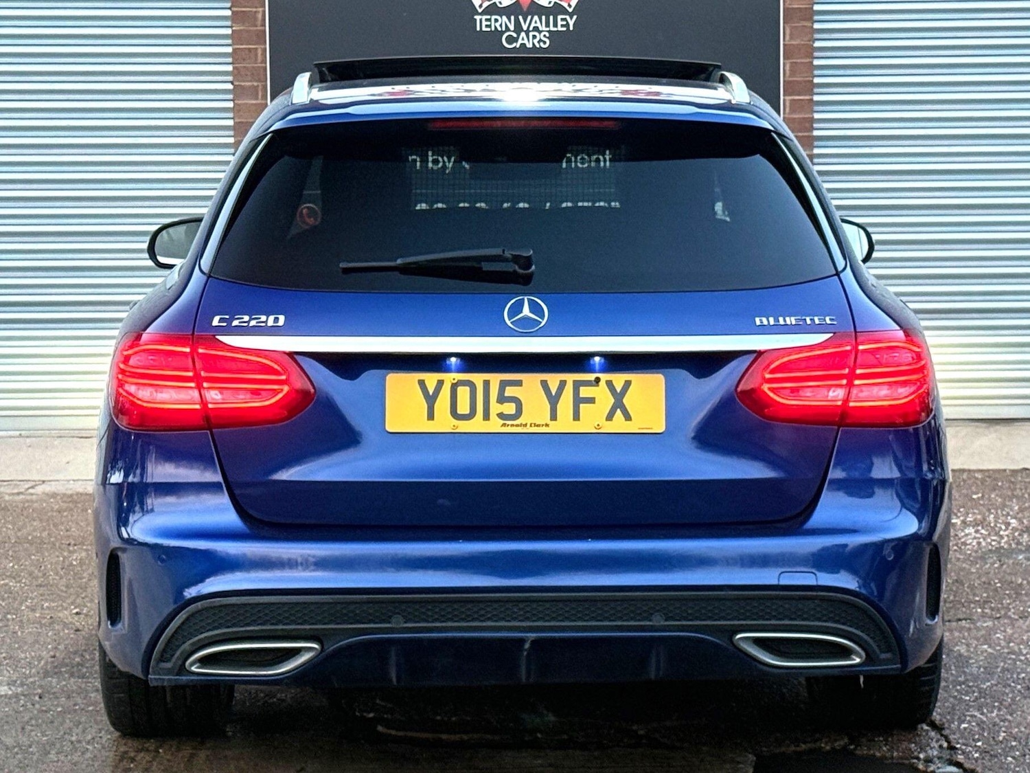 Used Mercedes-Benz C Class 2015 for sale - 77978209: Photo 21