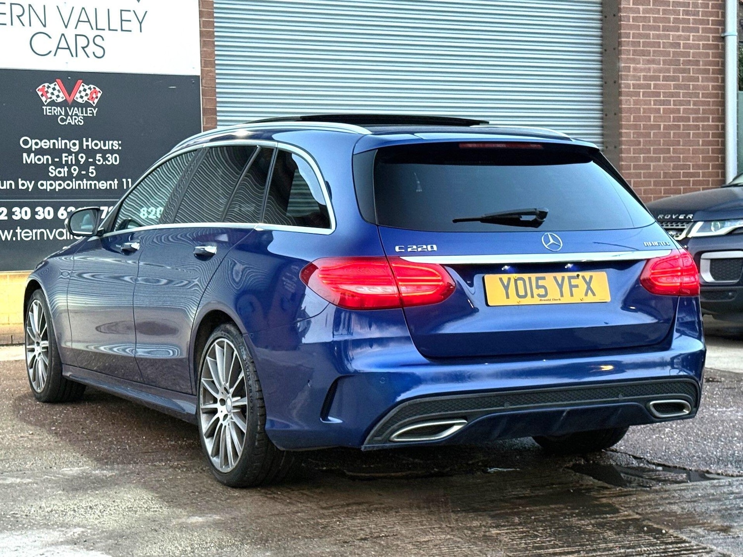 Used Mercedes-Benz C Class 2015 for sale - 77978209: Photo 23