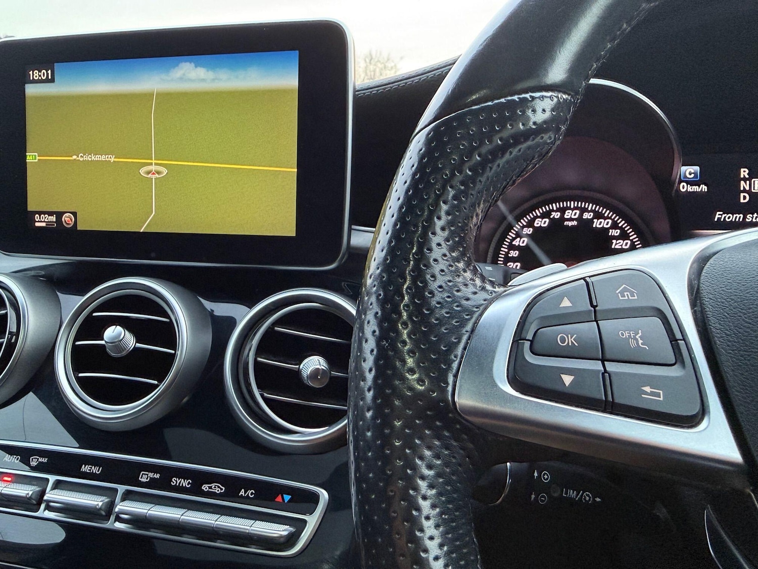 Used Mercedes-Benz C Class 2015 for sale - 77978209: Photo 42