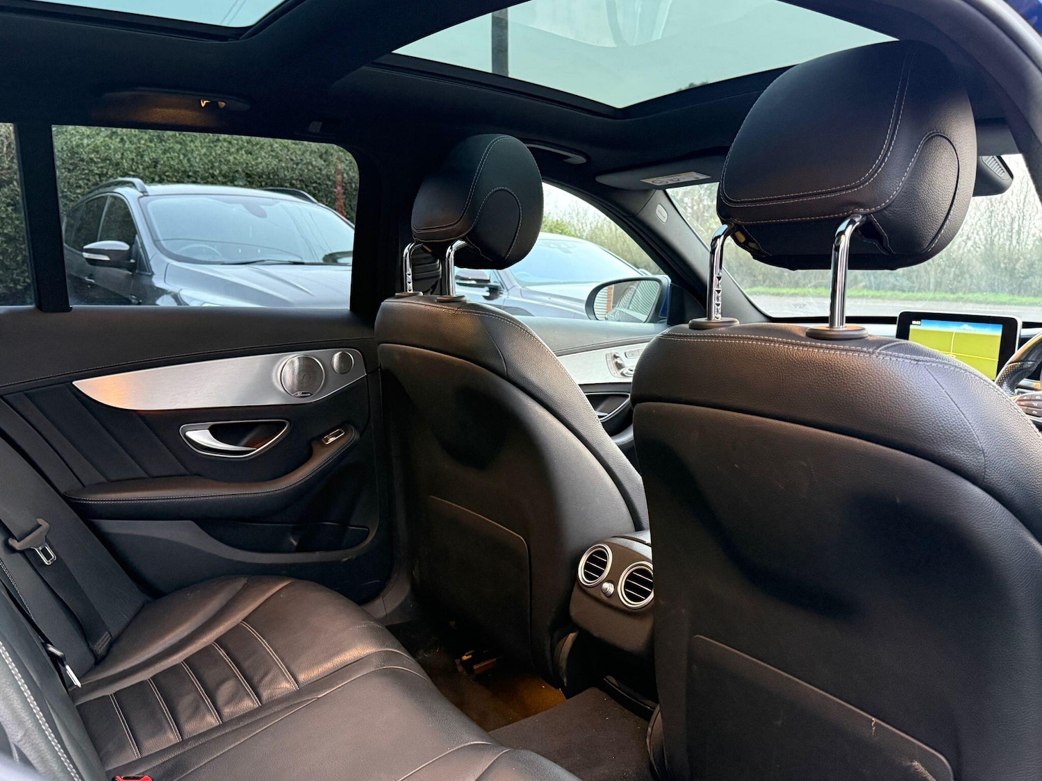 Used Mercedes-Benz C Class 2015 for sale - 77978209: Photo 71