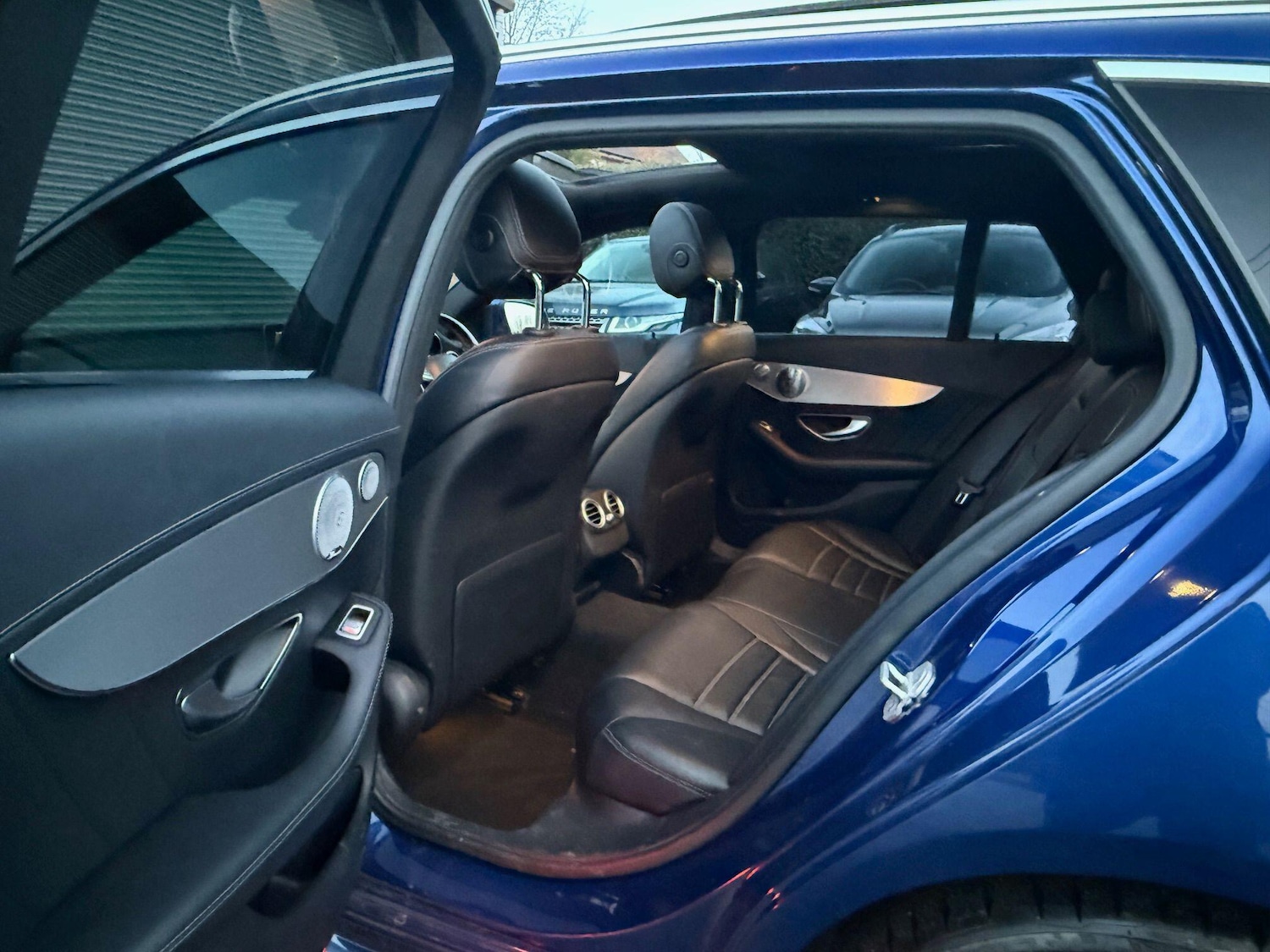 Used Mercedes-Benz C Class 2015 for sale - 77978209: Photo 76