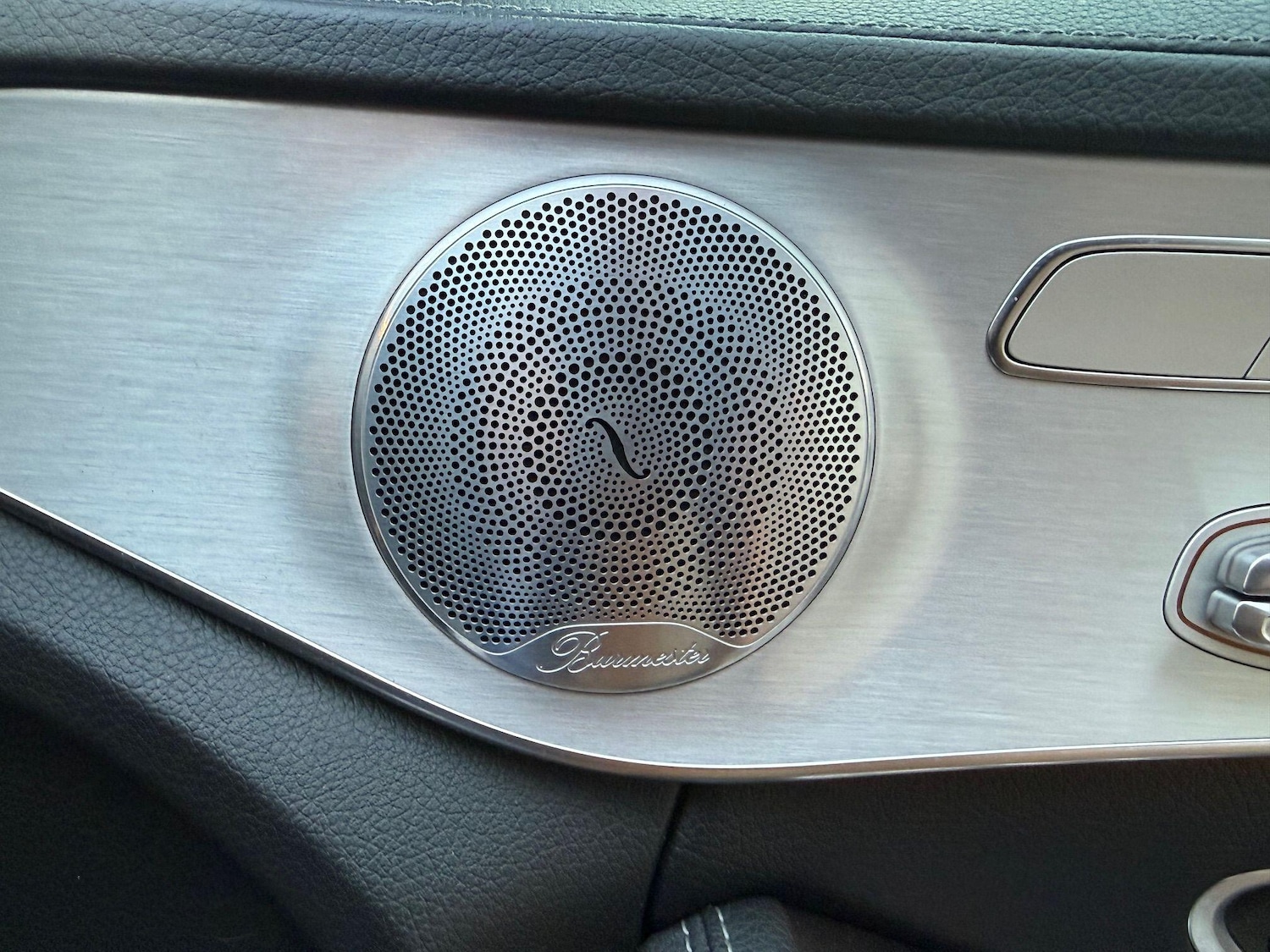 Used Mercedes-Benz C Class 2015 for sale - 77978209: Photo 77