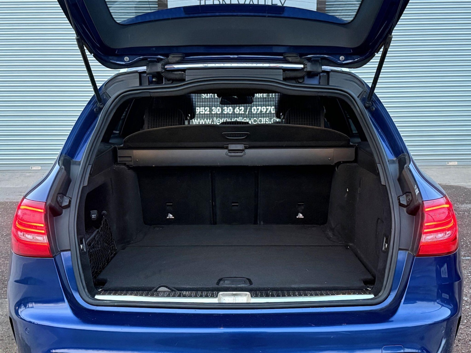 Used Mercedes-Benz C Class 2015 for sale - 77978209: Photo 82