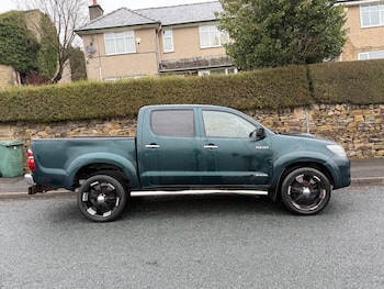 Used Toyota Hilux 2015 for sale - 76845086: Photo