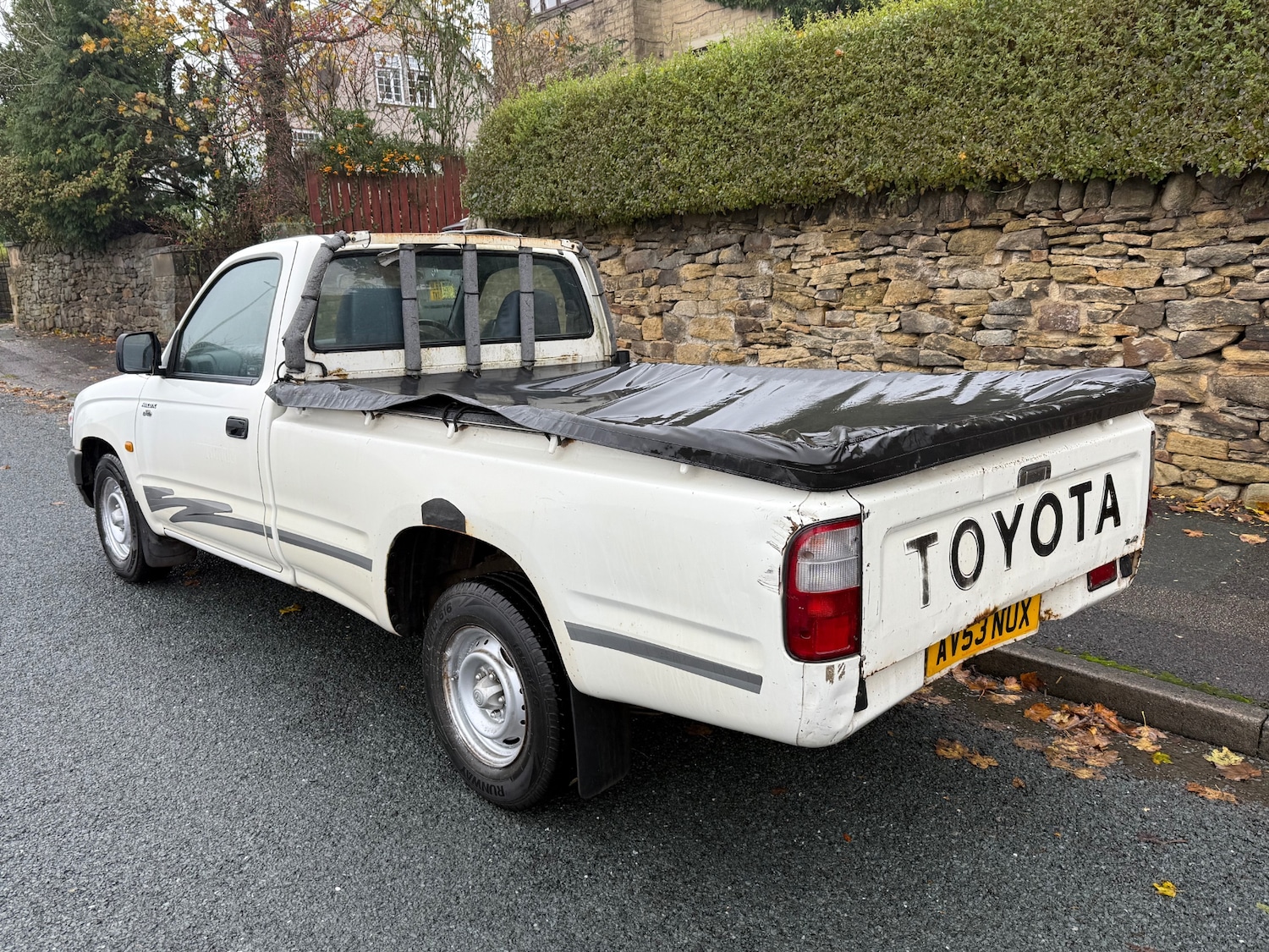 Used Toyota Hilux 2003 for sale - 76593354: Photo 7