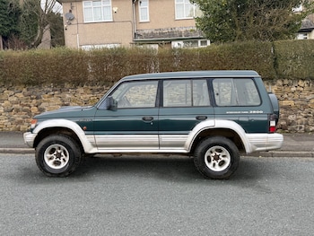 Used Mitsubishi Shogun 1997 for sale - 77898700: Photo