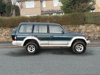 Used Mitsubishi Shogun 1997 for sale - 77898700: Photo