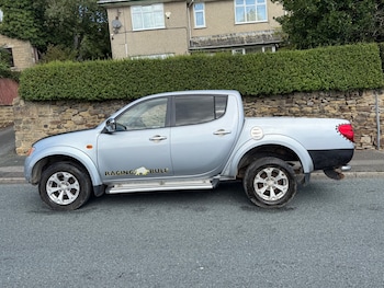 Used Mitsubishi L200 2009 for sale - 74050621: Photo