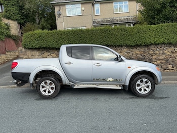 Used Mitsubishi L200 2009 for sale - 74050621: Photo
