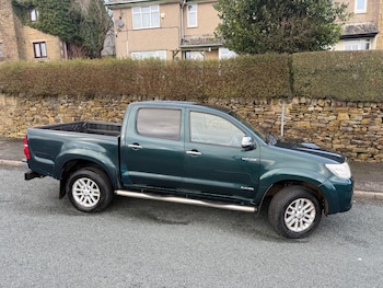 Toyota Hilux feature image