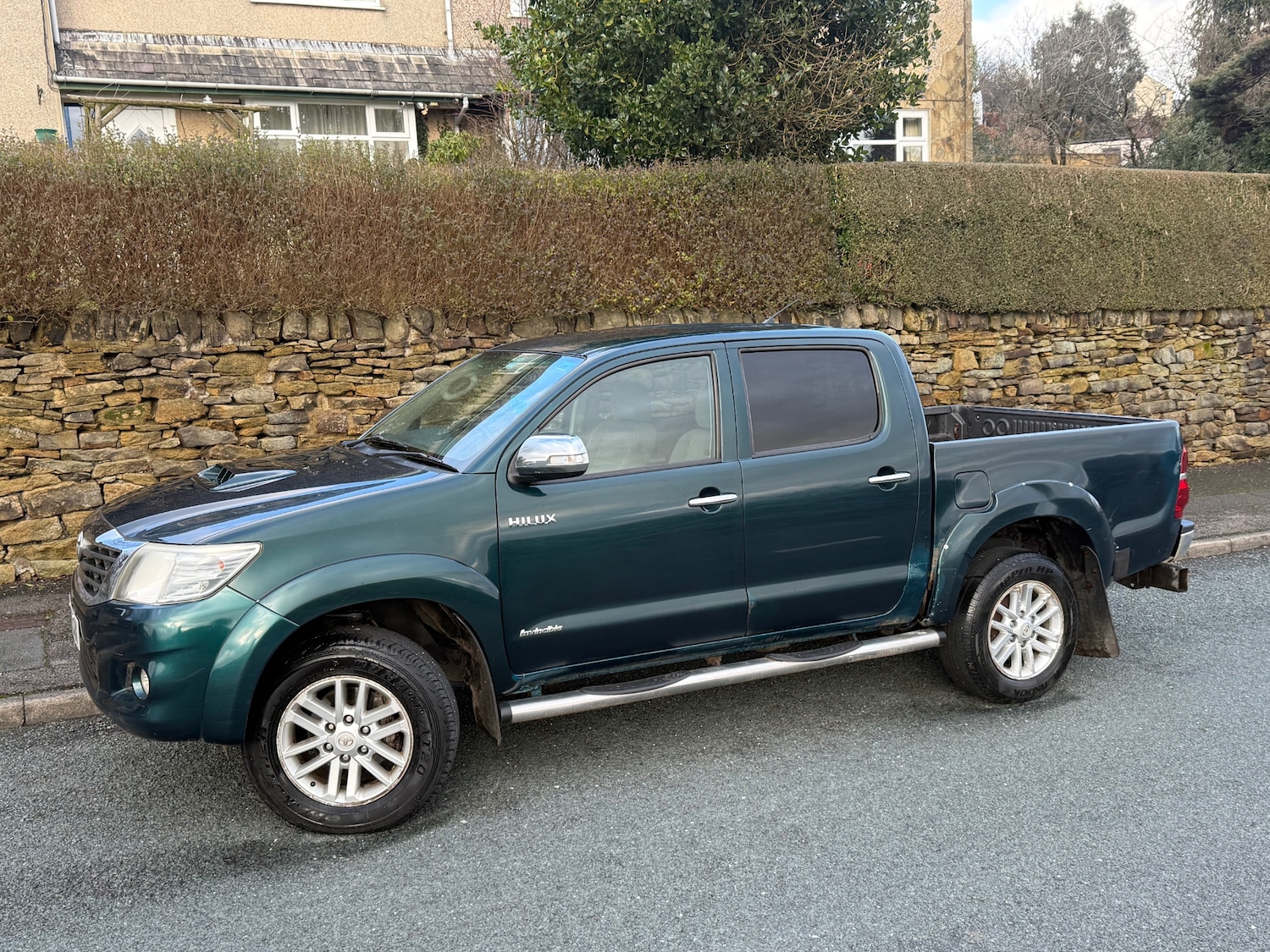 Used Toyota Hilux 2012 for sale - 77310571: Photo 2