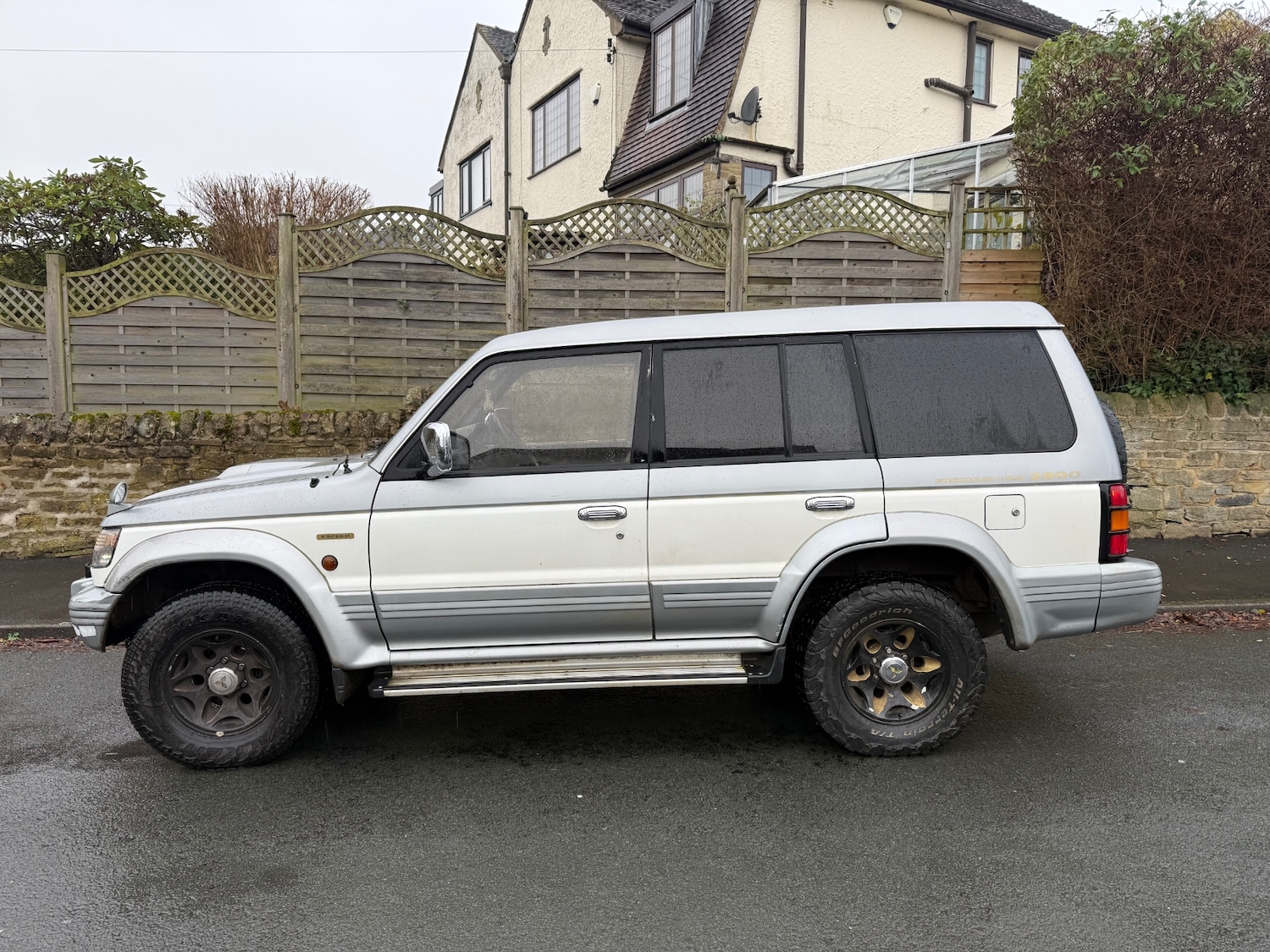 Used Mitsubishi Pajero 2004 for sale - 76885170: Photo 3