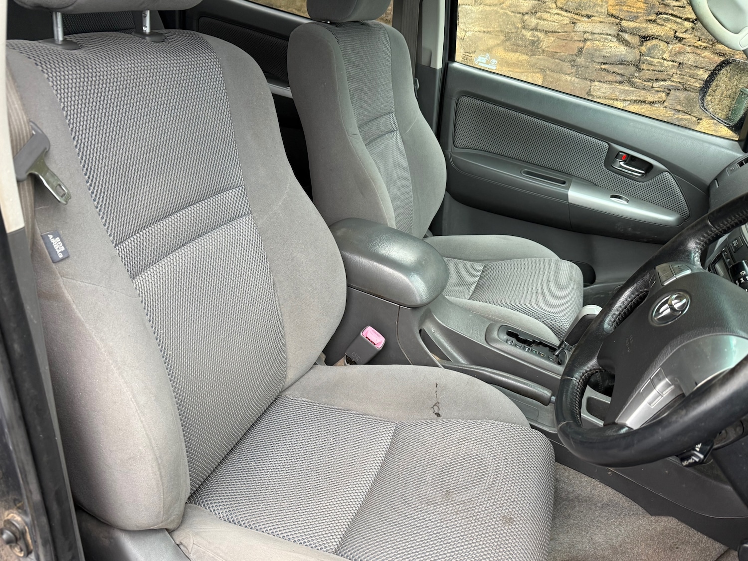 Used Toyota Hilux 2013 for sale - 76640101: Photo 11