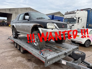 Used Mitsubishi L200 2011 for sale - 76401842: Photo