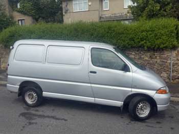 Used Toyota HiAce 2002 for sale - 74853611: Photo