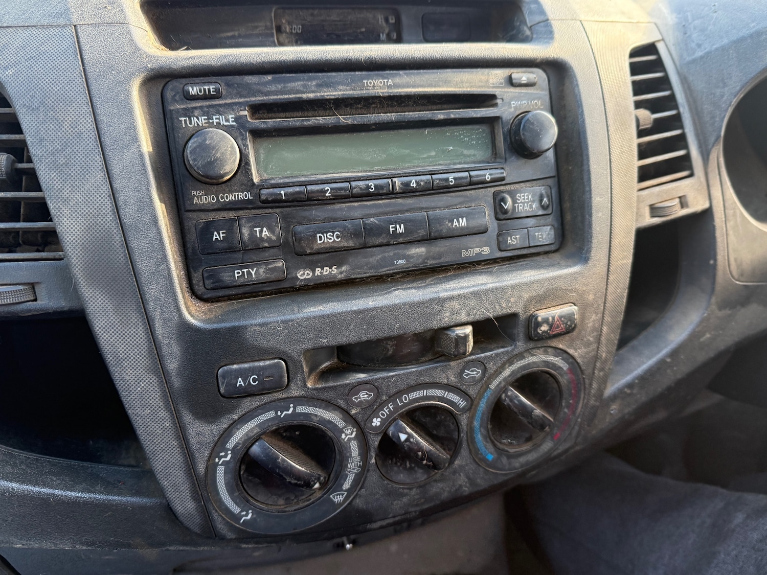 Used Toyota Hilux 2007 for sale - 76885204: Photo 9