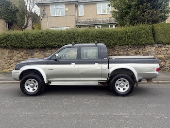 Used Mitsubishi L200 2004 for sale - 74354170: Photo